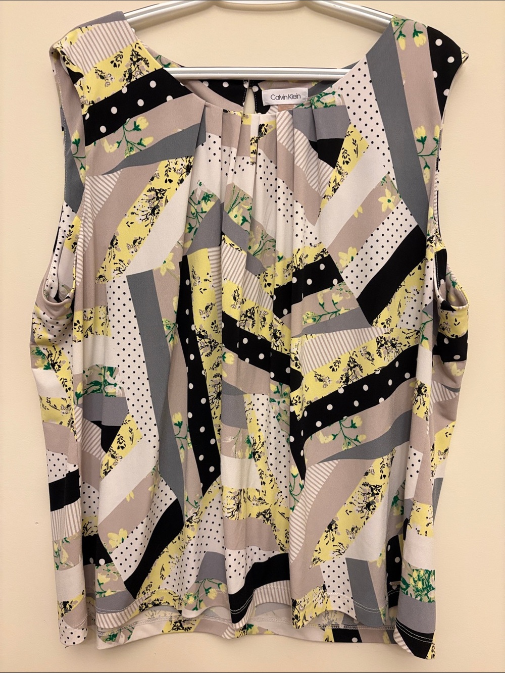 Calvin Klein Yellow, Black & Gray Printed Sleeveless Camisole Size 3X